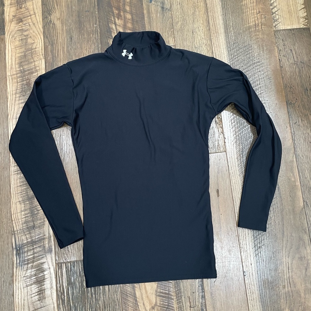 Under Armour Cold Gear Compression mock shirt Wm L